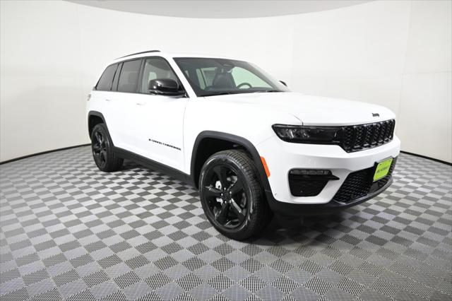 new 2025 Jeep Grand Cherokee car, priced at $48,499