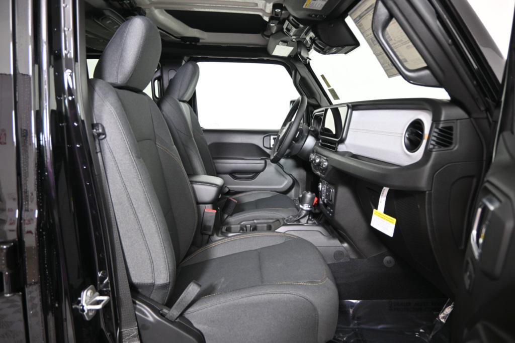 new 2025 Jeep Wrangler car, priced at $45,999