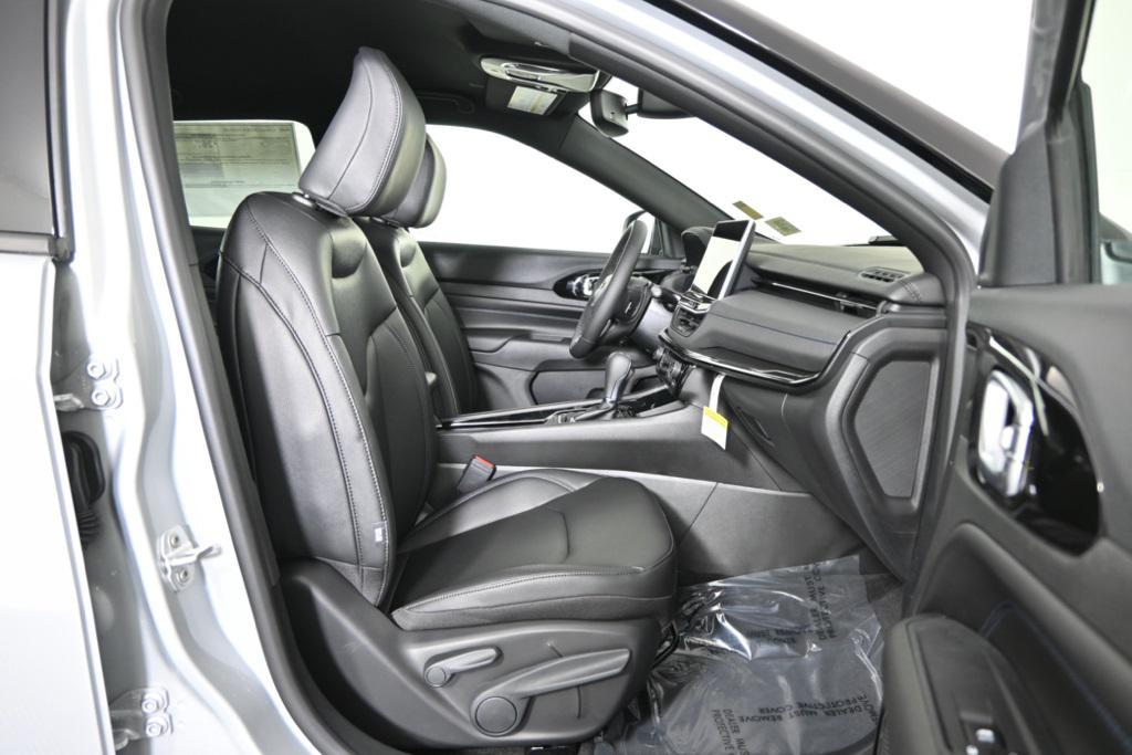 new 2026 Jeep Compass car, priced at $32,999