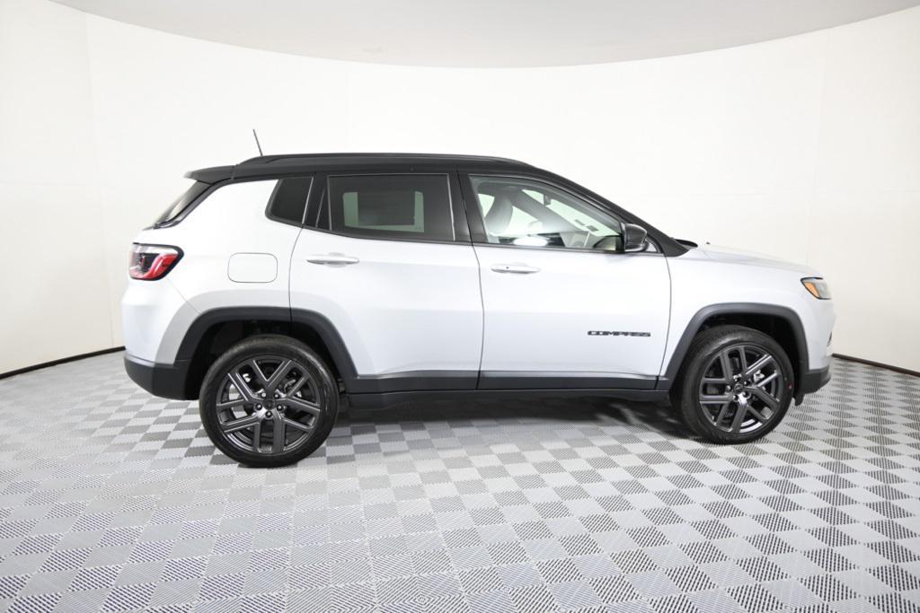 new 2026 Jeep Compass car, priced at $32,999