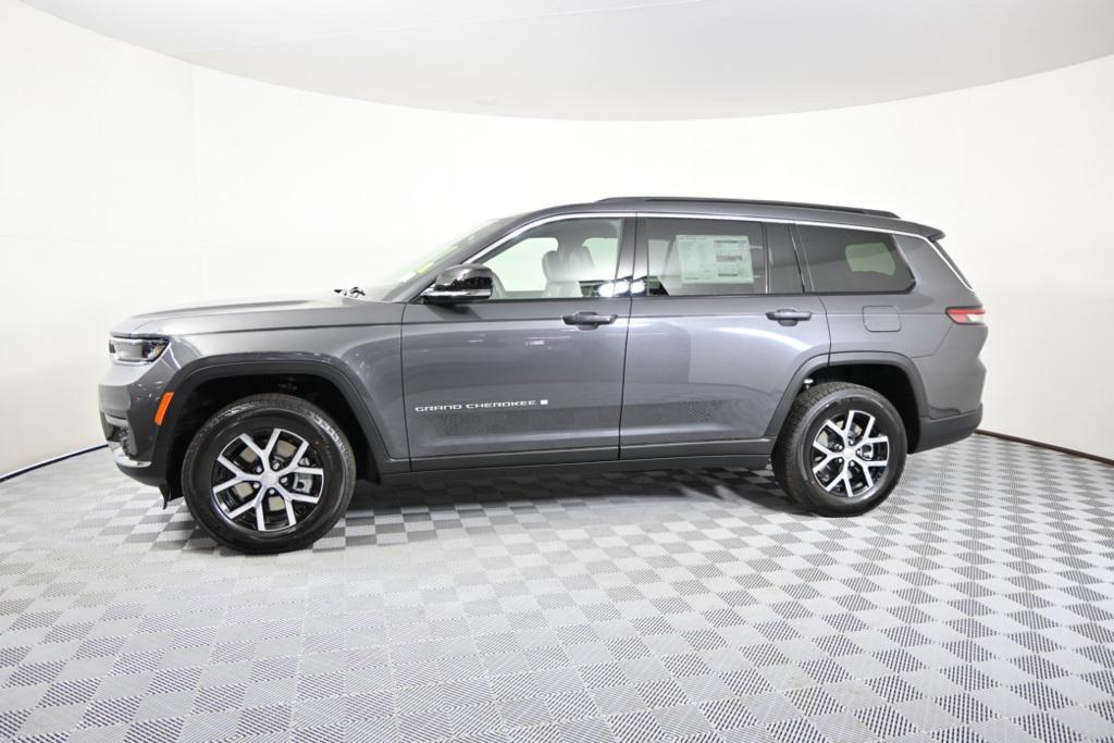 new 2025 Jeep Grand Cherokee L car, priced at $47,899