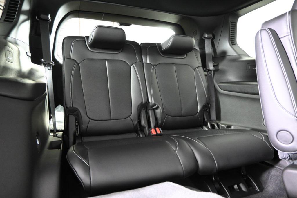 new 2025 Jeep Grand Cherokee L car, priced at $47,899