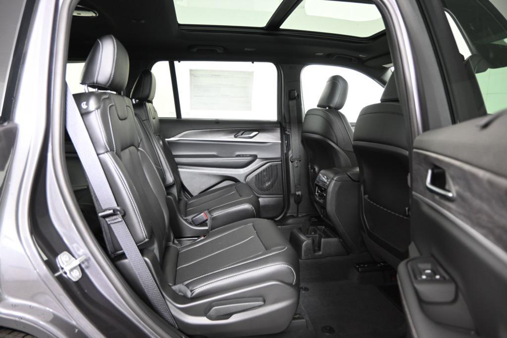 new 2025 Jeep Grand Cherokee L car, priced at $47,899