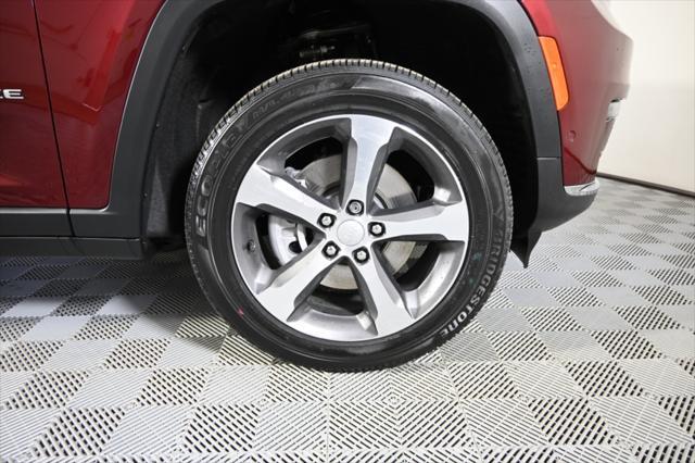 new 2025 Jeep Grand Cherokee L car, priced at $53,999