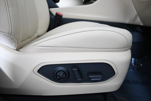 new 2025 Jeep Grand Cherokee L car, priced at $53,999