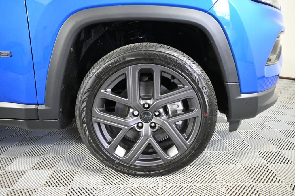 new 2026 Jeep Compass car, priced at $33,699