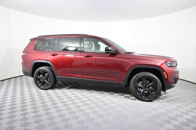 new 2025 Jeep Grand Cherokee L car, priced at $41,999