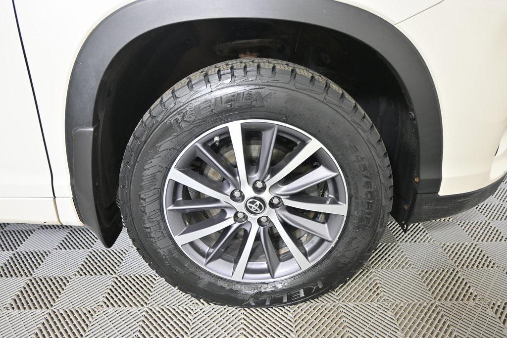 used 2018 Toyota Highlander car, priced at $18,590