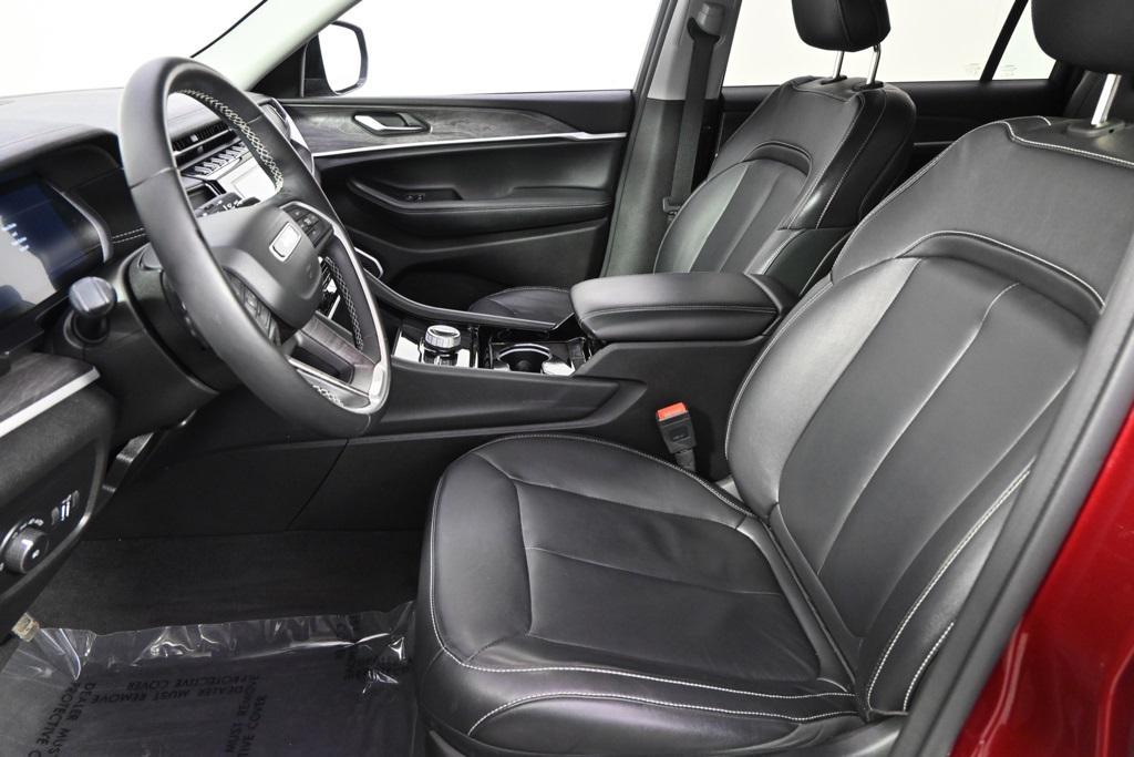used 2021 Jeep Grand Cherokee L car, priced at $27,999