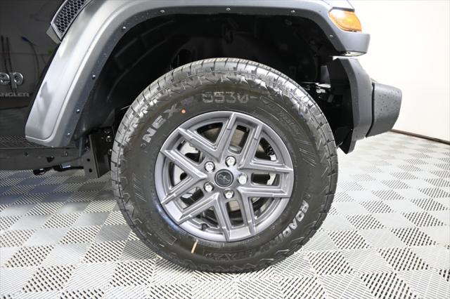 new 2025 Jeep Wrangler car, priced at $44,699