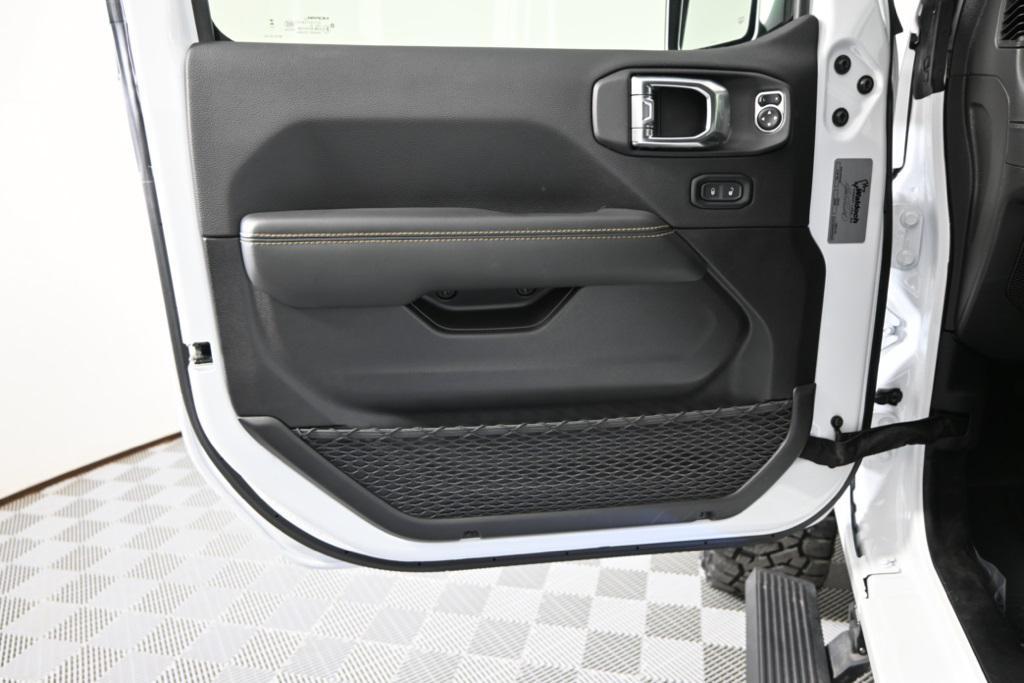 new 2025 Jeep Wrangler car, priced at $62,499