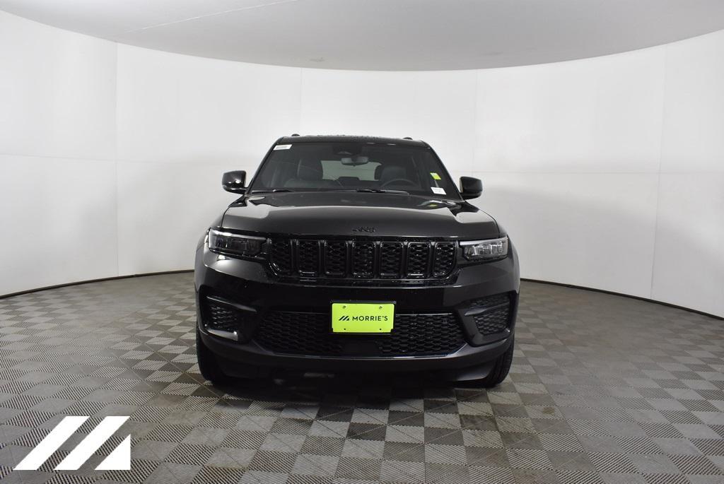 new 2024 Jeep Grand Cherokee car, priced at $44,999