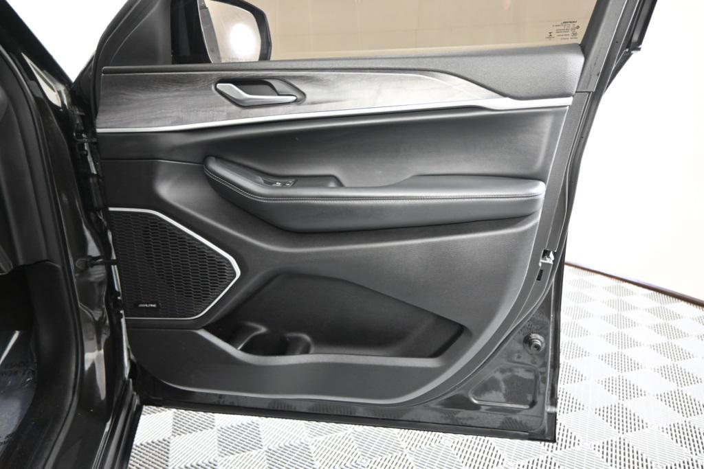 used 2022 Jeep Grand Cherokee L car, priced at $27,495
