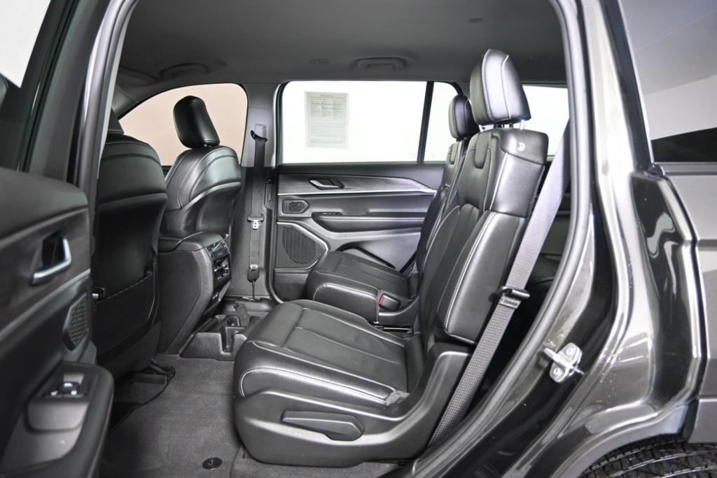 used 2022 Jeep Grand Cherokee L car, priced at $27,495