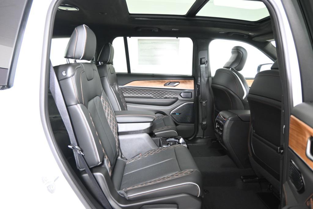 new 2025 Jeep Grand Cherokee L car, priced at $67,499