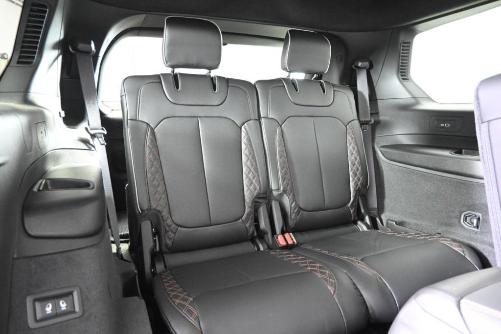 new 2025 Jeep Grand Cherokee L car, priced at $67,499