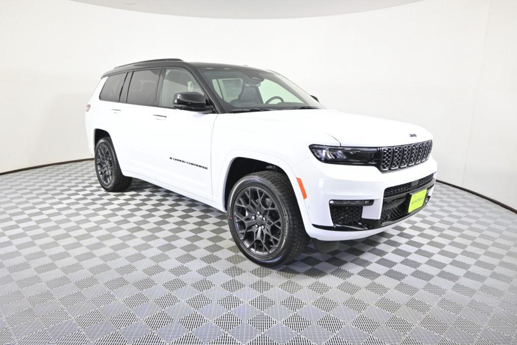 new 2025 Jeep Grand Cherokee L car, priced at $67,499