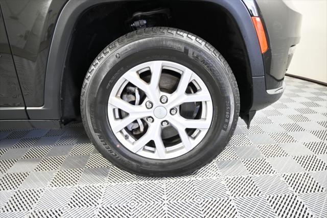 used 2021 Jeep Grand Cherokee L car, priced at $31,199