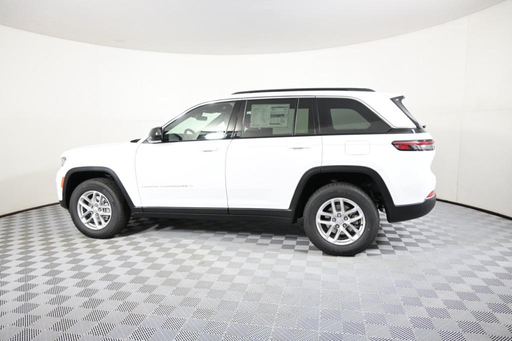 new 2025 Jeep Grand Cherokee car, priced at $37,399