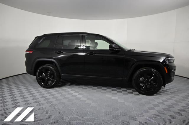 new 2023 Jeep Grand Cherokee car, priced at $46,999