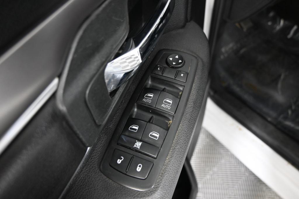 used 2021 Ram 1500 Classic car, priced at $20,990