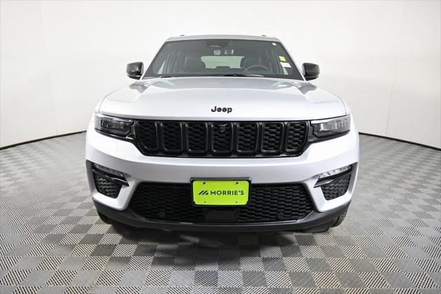 new 2025 Jeep Grand Cherokee car, priced at $48,999