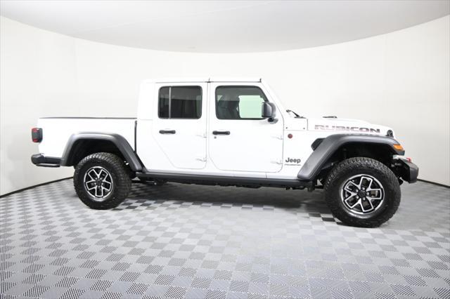 new 2025 Jeep Gladiator car, priced at $46,999