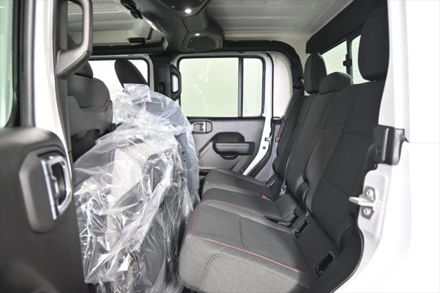 new 2025 Jeep Gladiator car, priced at $46,999