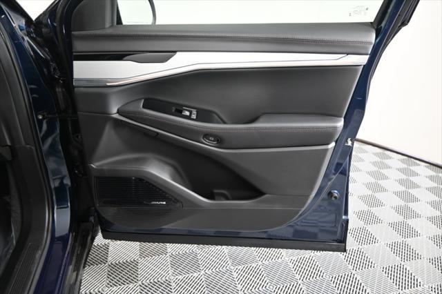 new 2025 Jeep Wagoneer S car, priced at $44,499