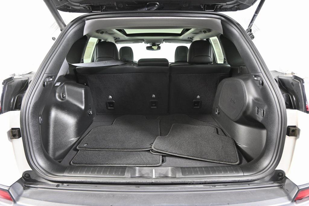 used 2022 Jeep Cherokee car, priced at $24,499