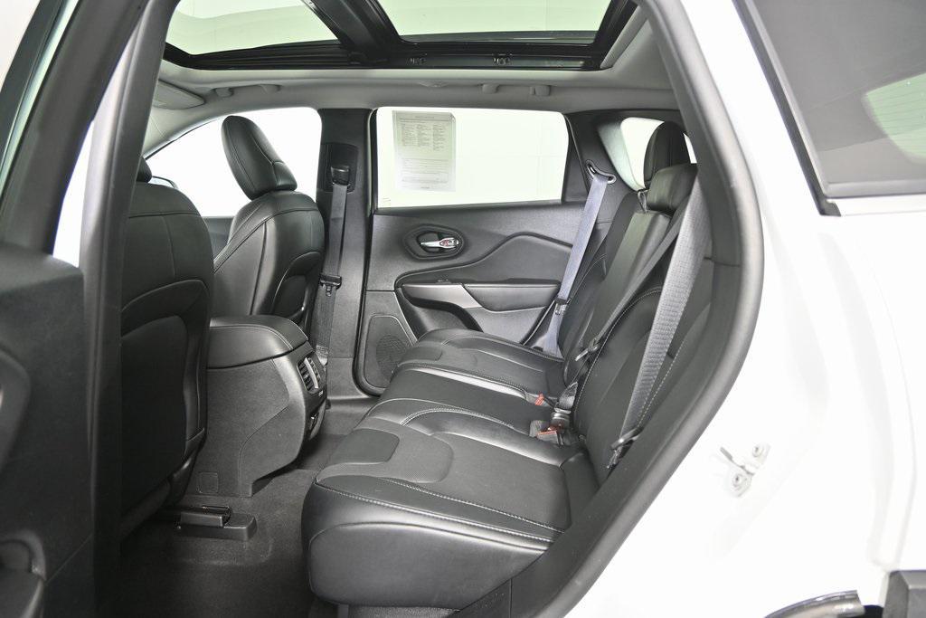 used 2022 Jeep Cherokee car, priced at $24,499