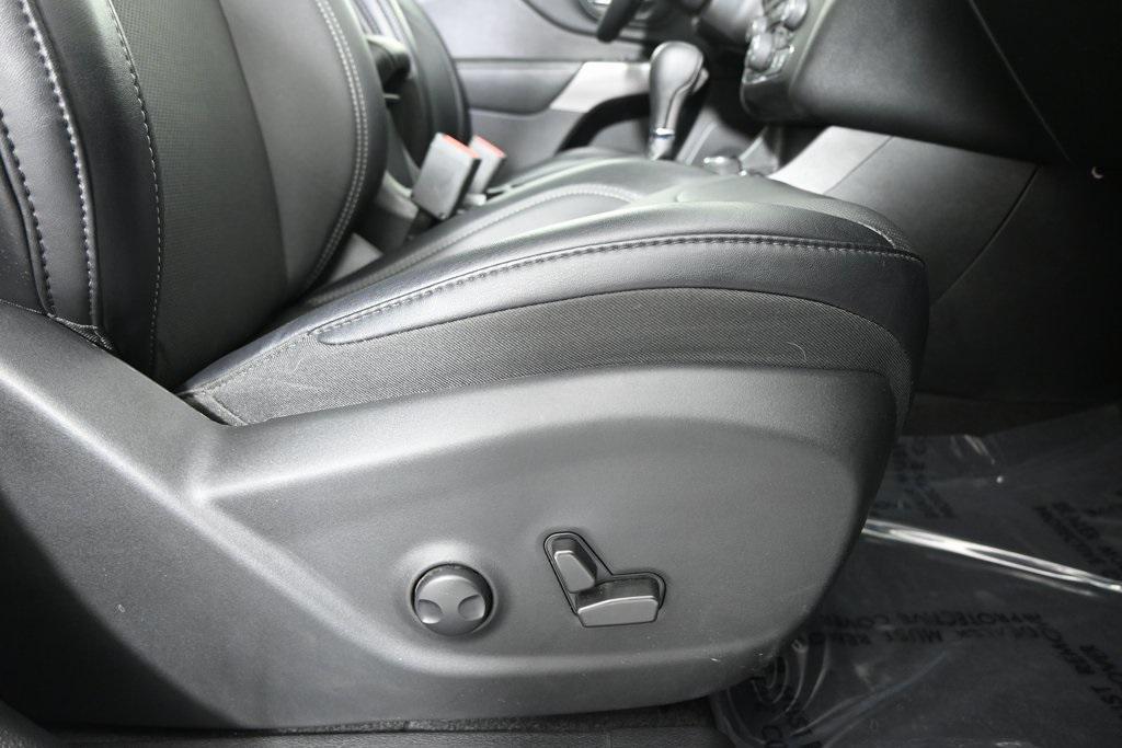 used 2022 Jeep Cherokee car, priced at $24,499