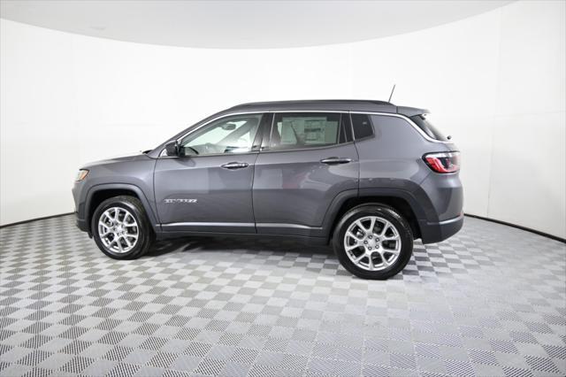 new 2024 Jeep Compass car, priced at $25,999