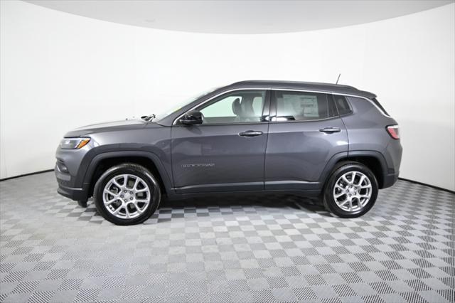 new 2024 Jeep Compass car, priced at $25,999