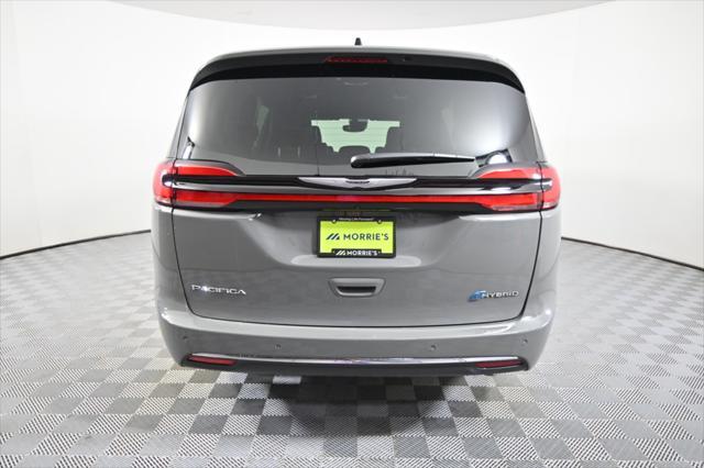 new 2025 Chrysler Pacifica Hybrid car, priced at $41,999