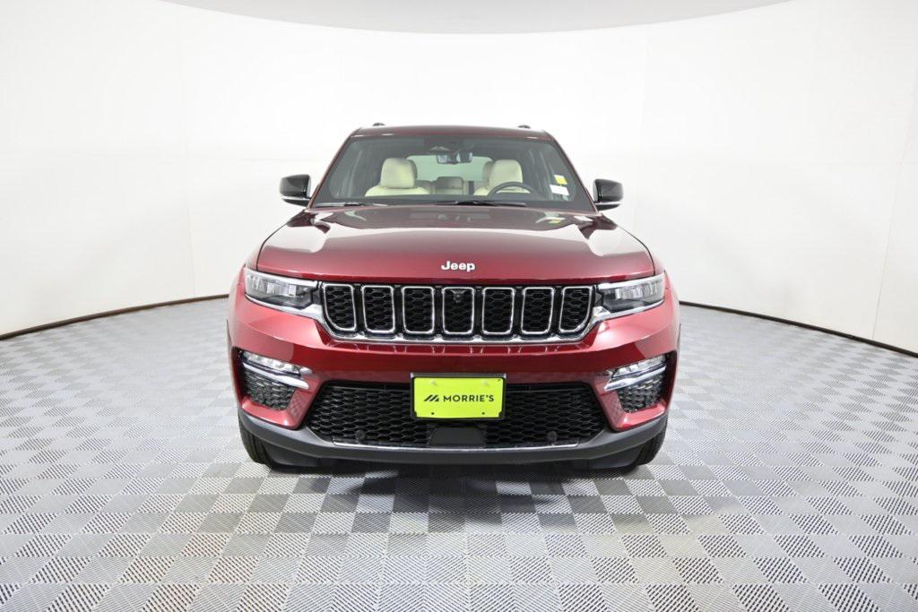 new 2025 Jeep Grand Cherokee car, priced at $45,999