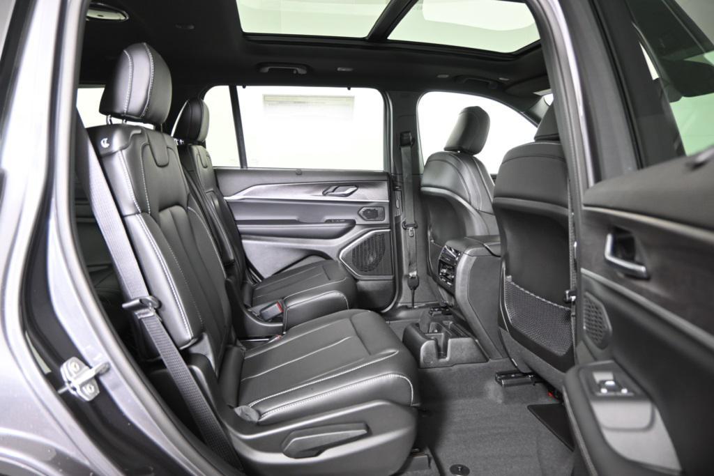 new 2025 Jeep Grand Cherokee L car, priced at $51,799