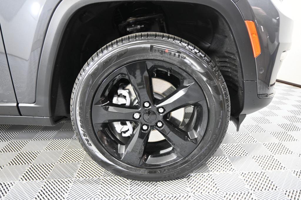 new 2025 Jeep Grand Cherokee L car, priced at $51,799