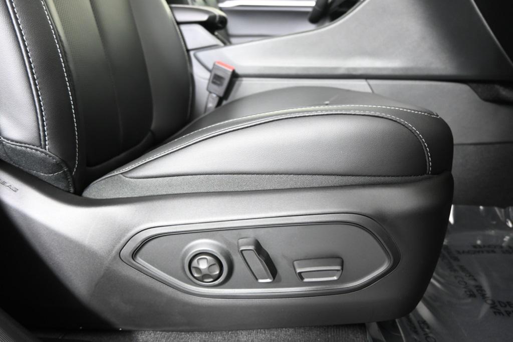new 2025 Jeep Grand Cherokee L car, priced at $51,799