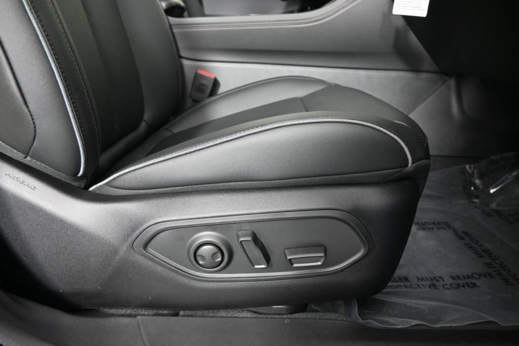 new 2025 Jeep Wagoneer S car, priced at $45,499