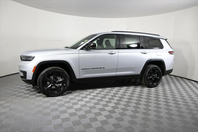 new 2025 Jeep Grand Cherokee L car, priced at $43,599