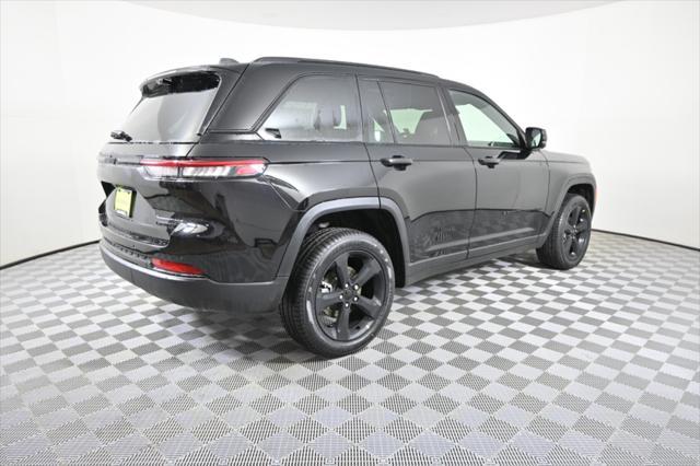 new 2025 Jeep Grand Cherokee car, priced at $50,399