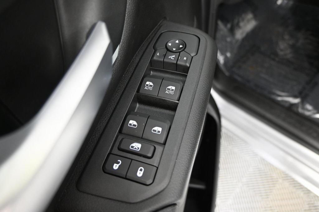 new 2025 Ram 1500 car, priced at $43,999