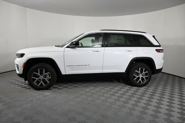 new 2025 Jeep Grand Cherokee car