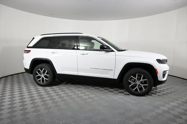 new 2025 Jeep Grand Cherokee car