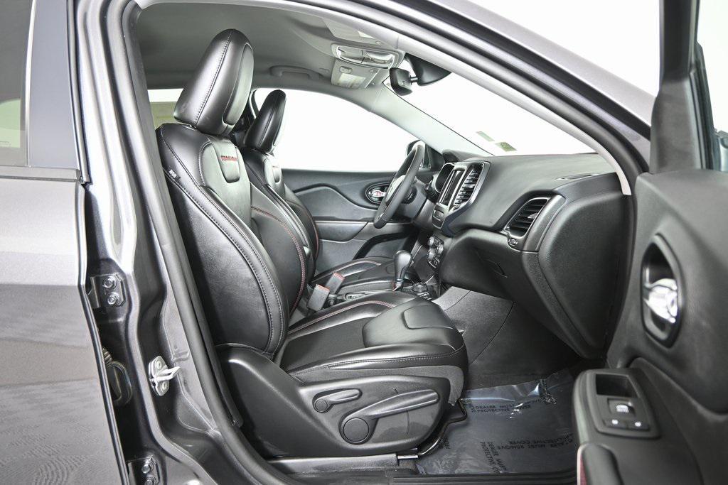 used 2022 Jeep Cherokee car, priced at $26,499