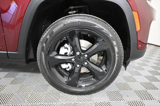 new 2025 Jeep Grand Cherokee car, priced at $47,699