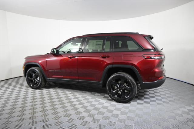 new 2025 Jeep Grand Cherokee car, priced at $47,699