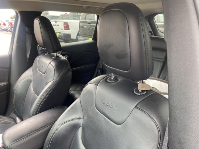 used 2015 Jeep Cherokee car, priced at $13,495