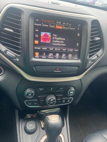 used 2015 Jeep Cherokee car, priced at $13,495